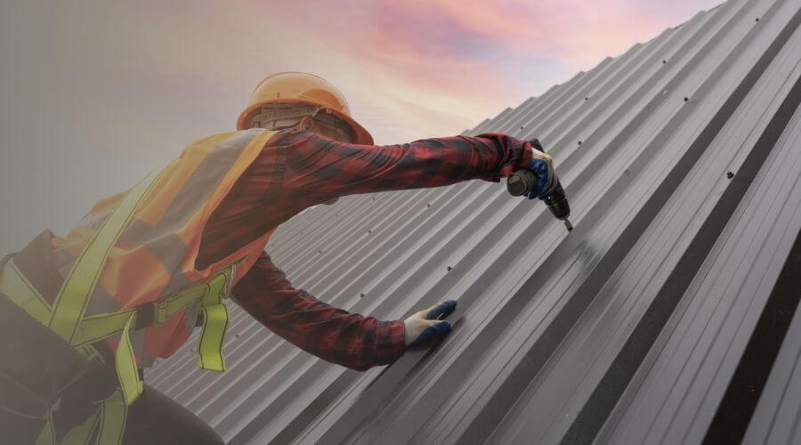 Professional gutter cleaning in Chepachet, RI